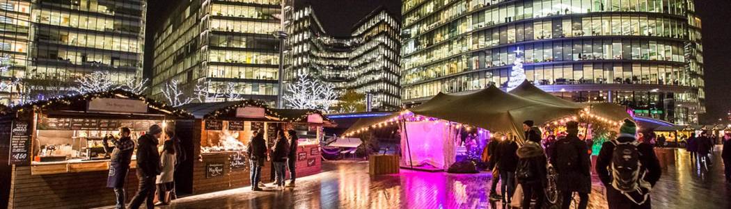 15626453_1401196323233649_508634268528141280_o Christmas by the river outside photo